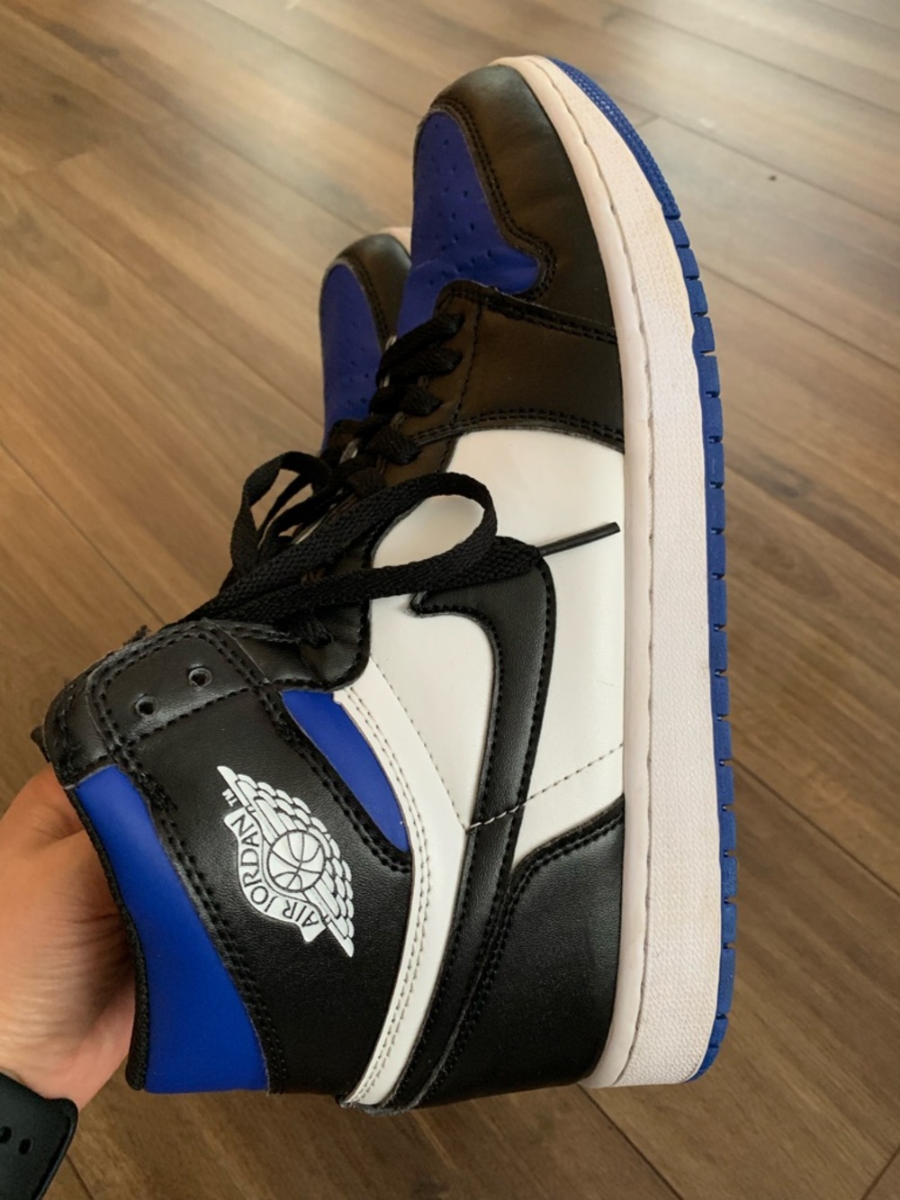 Nike Air Jordan 1 Retro High OG ‘Royal Toe’ Men’s size 11 sneakers - Picture 10 of 13